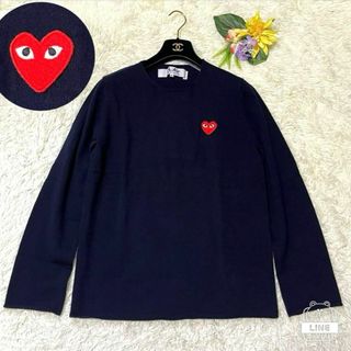 コムデギャルソン(COMME des GARCONS)の未使用品✨️プレイコムデギャルソン ニット 長袖 刺繍 ワッペン ウール 紺 S(ニット/セーター)