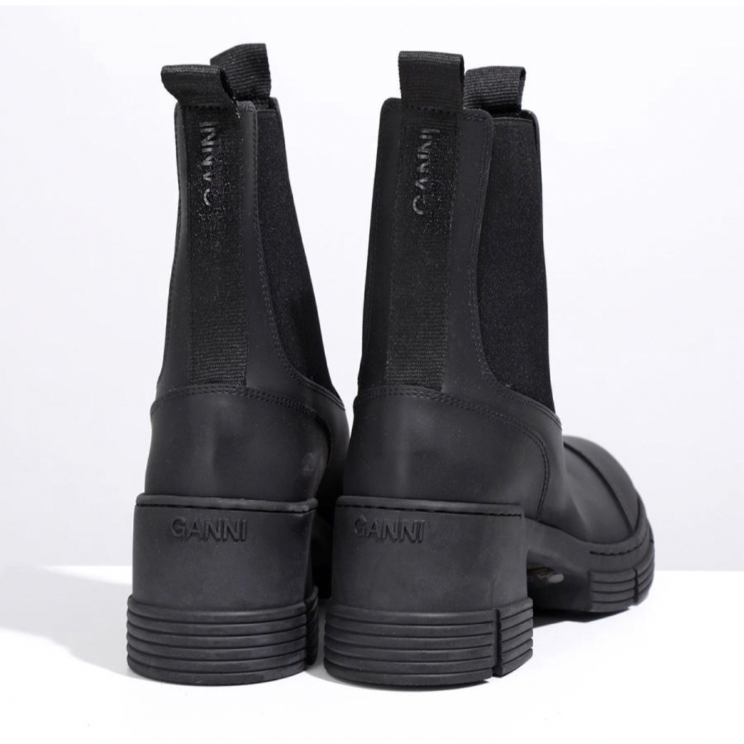 JOURNAL STANDARD(ジャーナルスタンダード)のGANNI Recycled Rubber Heeled City Boot レディースの靴/シューズ(ブーツ)の商品写真