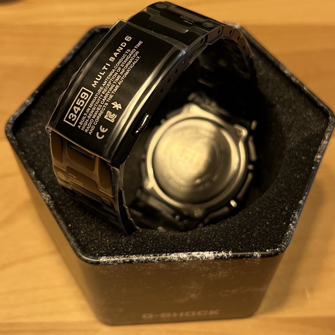 G-SHOCK(ジーショック)の【新品未使用】カシオ CASIO G-SHOCK ブラックカスタム フルメタル メンズの時計(腕時計(デジタル))の商品写真