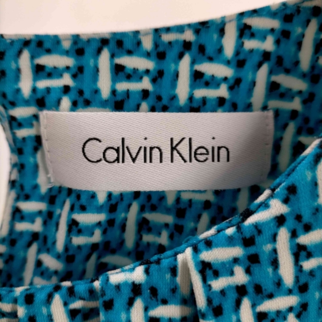 Calvin Klein(カルバンクライン)のCALVIN KLEIN(カルバンクライン) 総柄ノースリーブトップ レディース レディースのトップス(その他)の商品写真