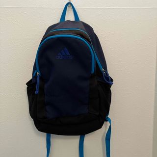 アディダス(adidas)の【中古】adidas キッズ　リュック　黒、青(リュックサック)