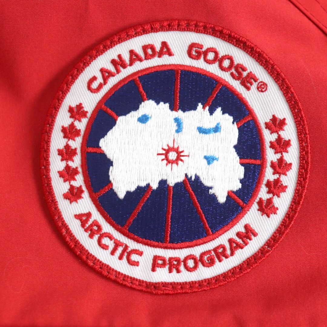 CANADA GOOSE(カナダグース)の極美品▼カナダグース×ジャンヤワタナベ 4181MJW ロゴワッペン付き ジップパーカー/マウンテンパーカー 赤 S/P メンズ カナダ製 正規品 メンズのジャケット/アウター(マウンテンパーカー)の商品写真