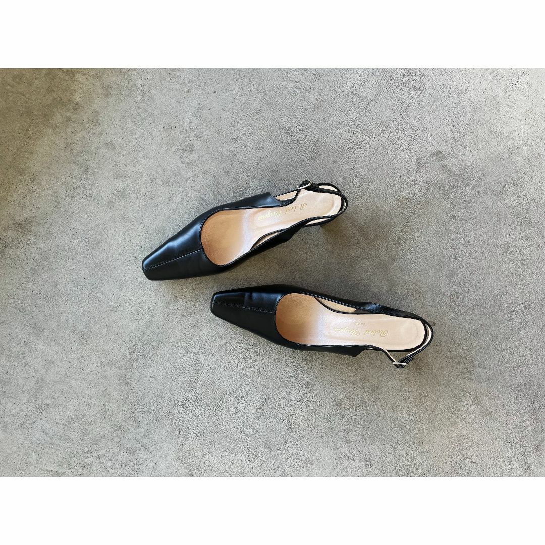 CLERGERIE(クレジュリー)のRobert Clergerie BLACK PUMPS レディースの靴/シューズ(ハイヒール/パンプス)の商品写真