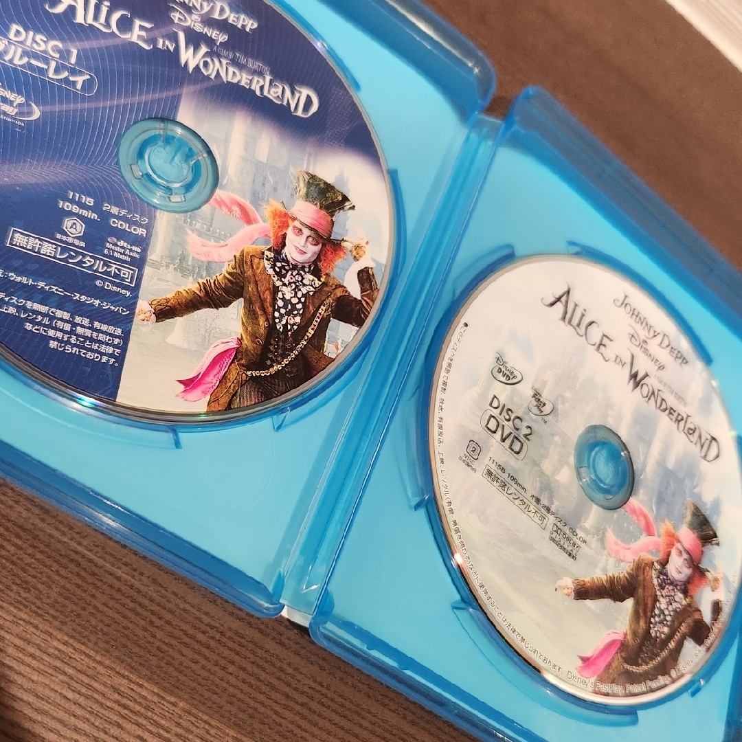 Disney(ディズニー)のアリス・イン・ワンダーランド　ブルーレイ＋DVDセット エンタメ/ホビーのDVD/ブルーレイ(舞台/ミュージカル)の商品写真