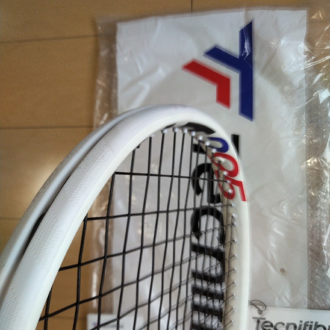 Tecnifibre(テクニファイバー)のテク二ファイバー T-fight295 G3 国内正規品 スポーツ/アウトドアのテニス(ラケット)の商品写真