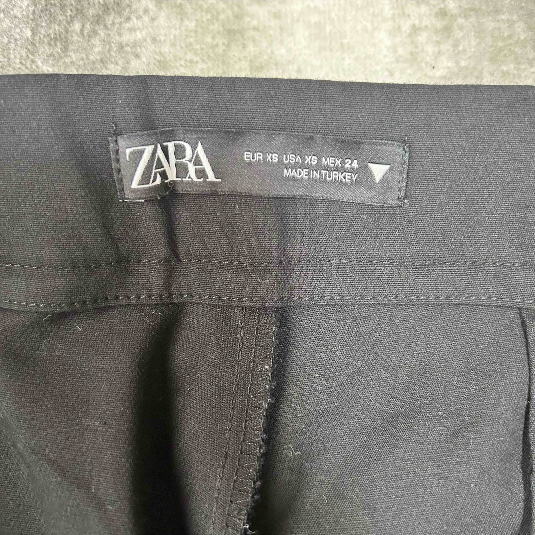 ZARA(ザラ)のZARA フレアパンツ レディースのパンツ(その他)の商品写真