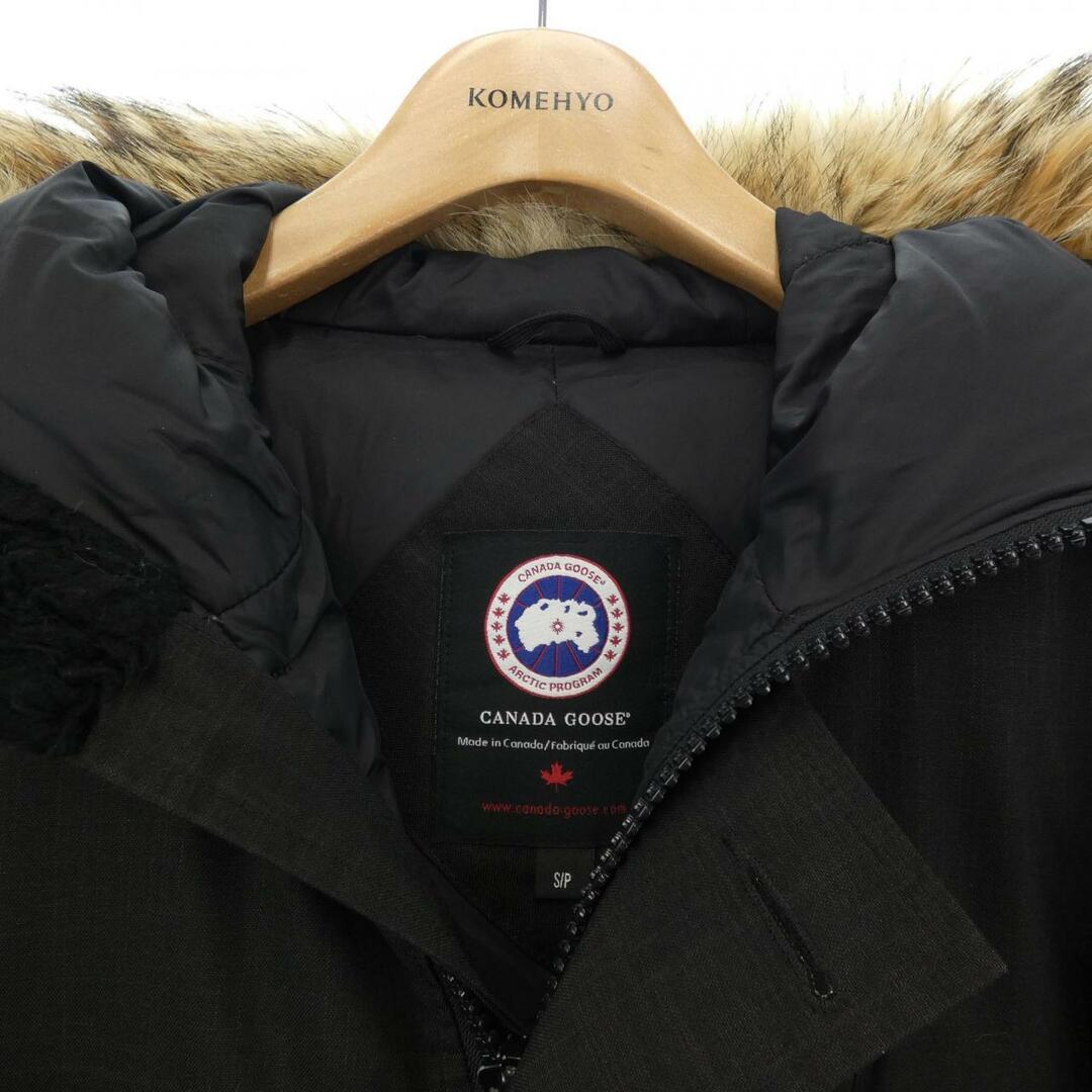 CANADA GOOSE(カナダグース)のカナダグース CANADA GOOSE ダウンジャケット メンズのジャケット/アウター(テーラードジャケット)の商品写真