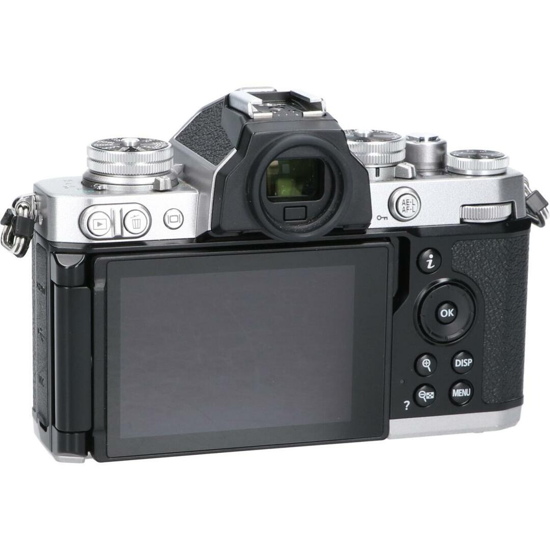 Nikon(ニコン)のＮＩＫＯＮ　Ｚ　ＦＣ スマホ/家電/カメラのカメラ(デジタル一眼)の商品写真