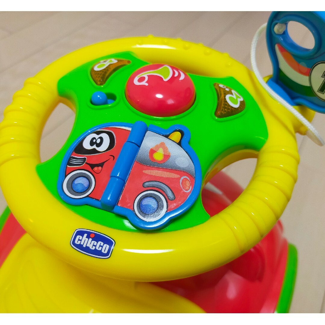 chicco 足けり乗用玩具 エンタメ/ホビーのテーブルゲーム/ホビー(三輪車/乗り物)の商品写真