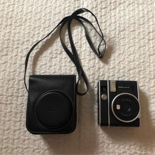 富士フイルム - 【極美品】instax mini 40 ブラック チェキ本体  ケース付き