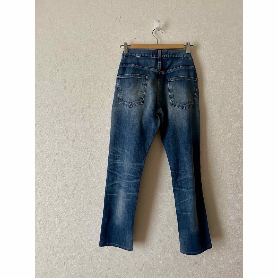 DEUXIEME CLASSE(ドゥーズィエムクラス)のRED CARD Blue denim pantsダメージ 64503 26 レディースのパンツ(デニム/ジーンズ)の商品写真