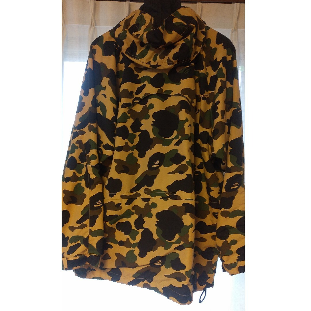 A BATHING APE(アベイシングエイプ)のエイプ　カモ柄ジャケット メンズのジャケット/アウター(ナイロンジャケット)の商品写真