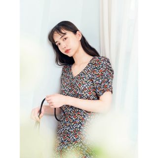 ココディール(COCO DEAL)のCOCO DEAL LITTLE FLOWER DRESS(ロングワンピース/マキシワンピース)