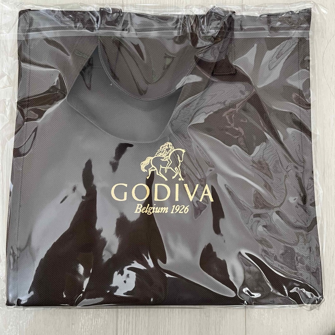 GODIVA(ゴディバ)のGODIVA オリジナル保冷バッグ エンタメ/ホビーのコレクション(ノベルティグッズ)の商品写真