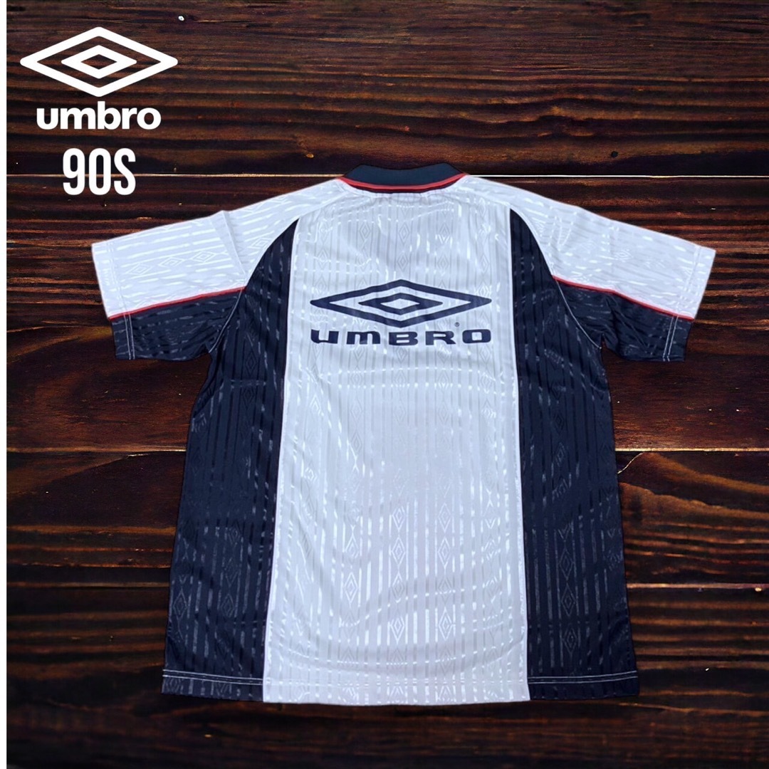 UMBRO - レア 90s アンブロ サッカーゲームシャツ 総ロゴ 襟付き 新品