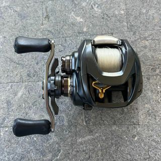 ダイワ(DAIWA)のスティーズ sv tw 1016SV-H STEEZ 右ハンドル6.3:1(リール)