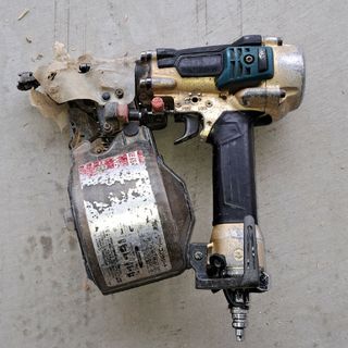 マキタ(Makita)のマキタ高圧釘打機(工具)