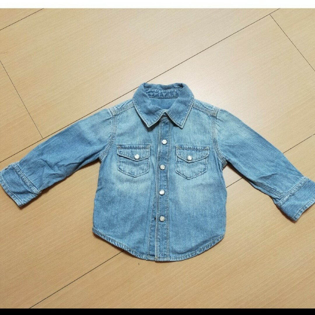 GAP(ギャップ)のデニムジャケット ベビー GAP キッズ/ベビー/マタニティのベビー服(~85cm)(ジャケット/コート)の商品写真