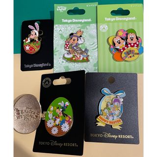 ディズニー(Disney)のディズニーイースター　ピンバッジ　ミッキー　ミニー　ドナルド　グーフィー(キャラクターグッズ)