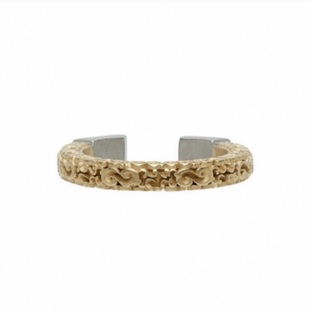 21AW メゾン マルジェラ エングレーブ　オープンリング 新作 指輪 金 メンズのアクセサリー(リング(指輪))の商品写真
