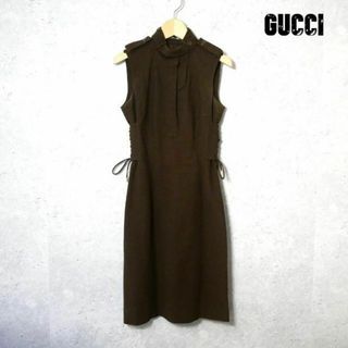 グッチ(Gucci)の美品 GUCCI スタンドカラー 膝丈 ノースリーブ タイト ワンピース(ひざ丈ワンピース)