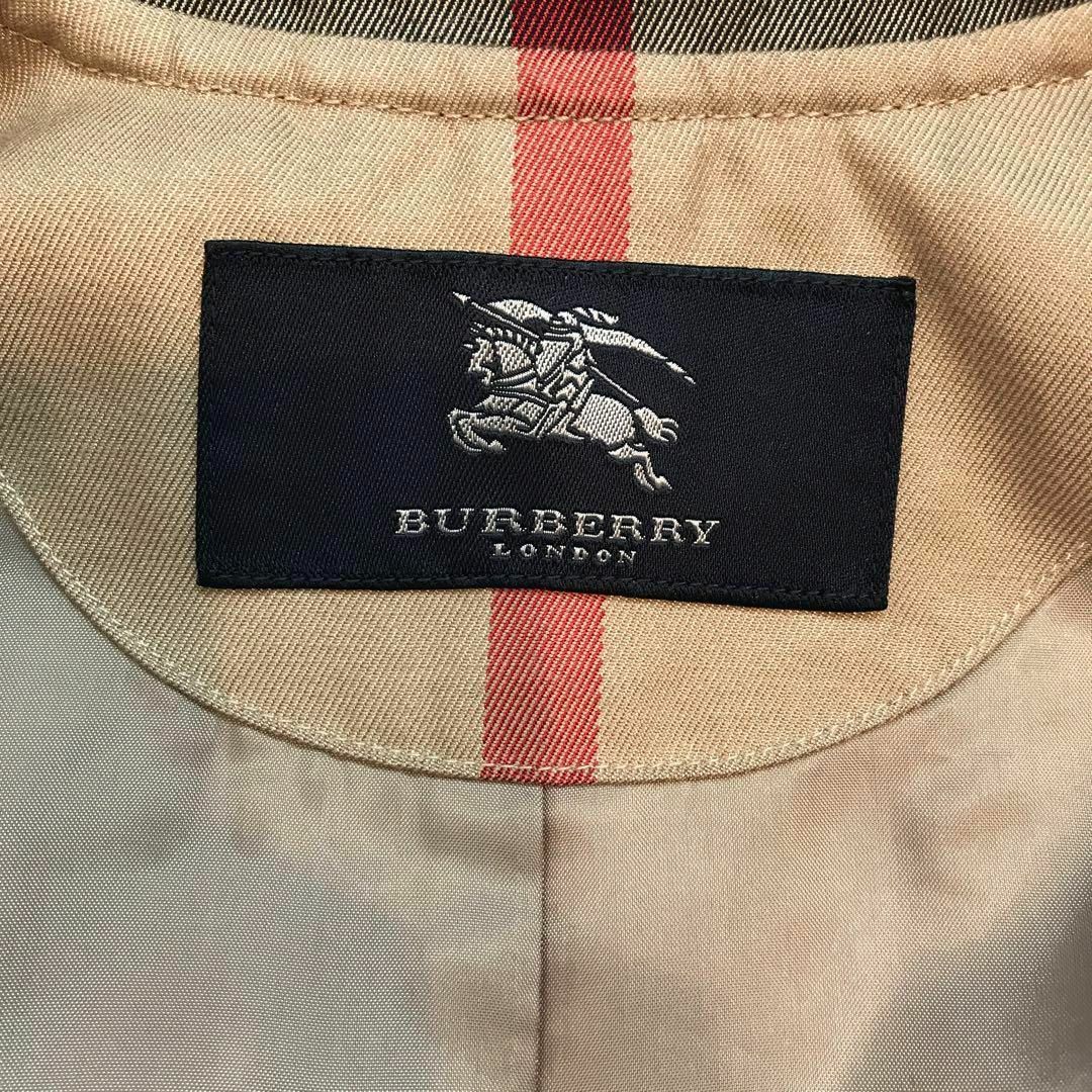 BURBERRY(バーバリー)の☆美品☆BURBERRY LONDON　チェック　トレンチコート　キッズ　ベビー キッズ/ベビー/マタニティのキッズ服男の子用(90cm~)(ジャケット/上着)の商品写真