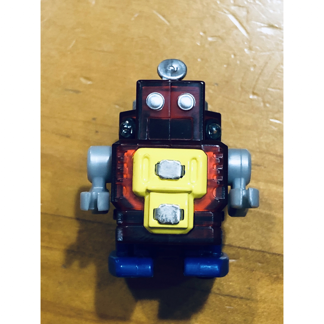Takara Tomy(タカラトミー)のROBO−Q(チョロＱ)  ロボQ　 RQ-03 Retro  Red   エンタメ/ホビーのおもちゃ/ぬいぐるみ(トイラジコン)の商品写真