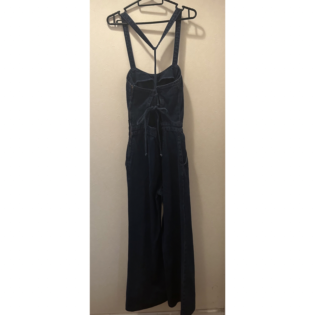 moussy(マウジー)のmoussy BACK TIE DENIM JUNPSUIT レディースのパンツ(サロペット/オーバーオール)の商品写真