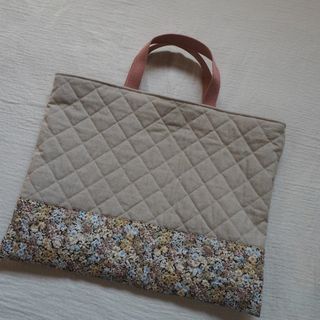 レッスンバッグ☆ハンドメイド☆キルティング☆花柄☆ナチュラル☆絵本袋☆ピンク(バッグ/レッスンバッグ)