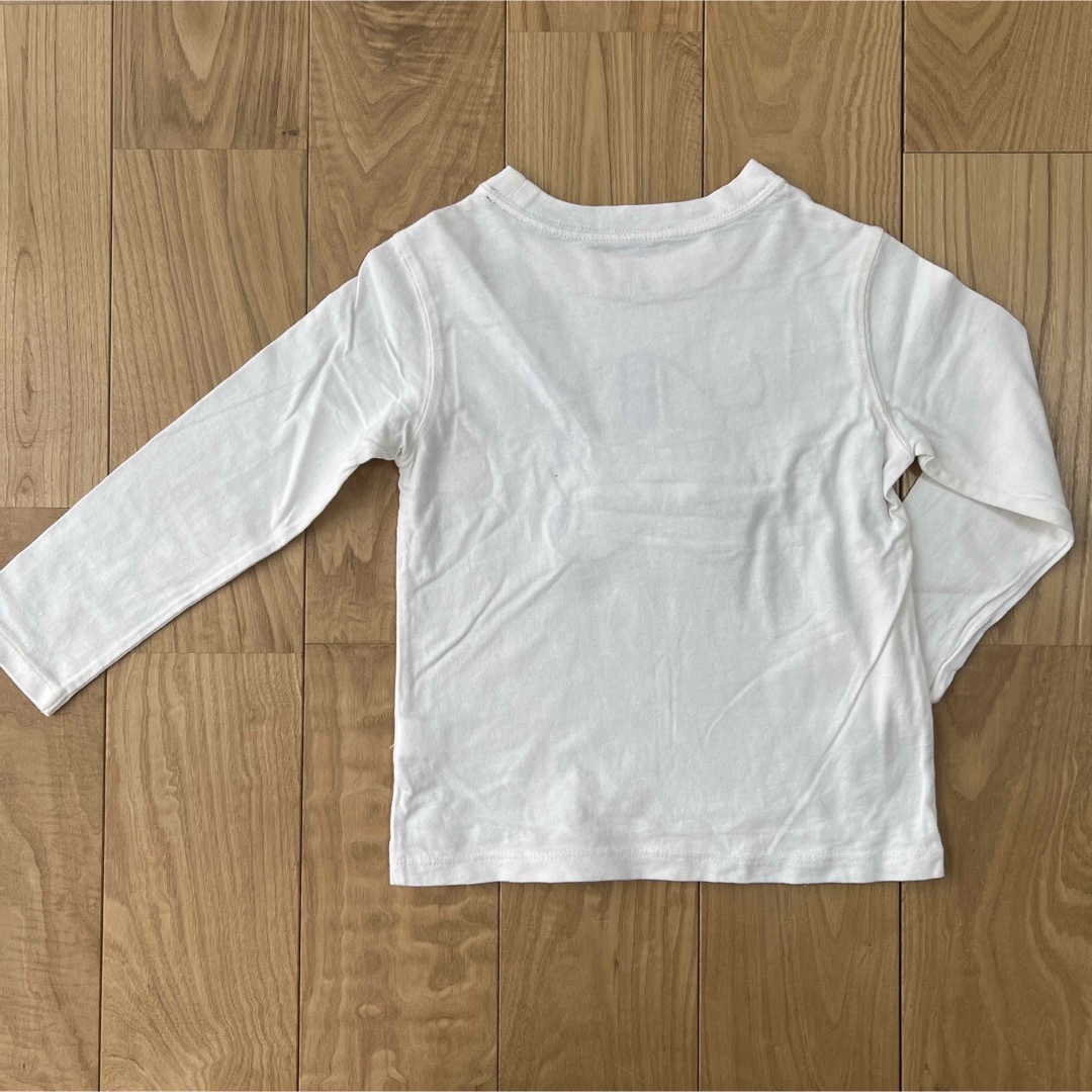 babyGAP(ベビーギャップ)のbabyGAP  ロンT   110 キッズ/ベビー/マタニティのキッズ服男の子用(90cm~)(Tシャツ/カットソー)の商品写真