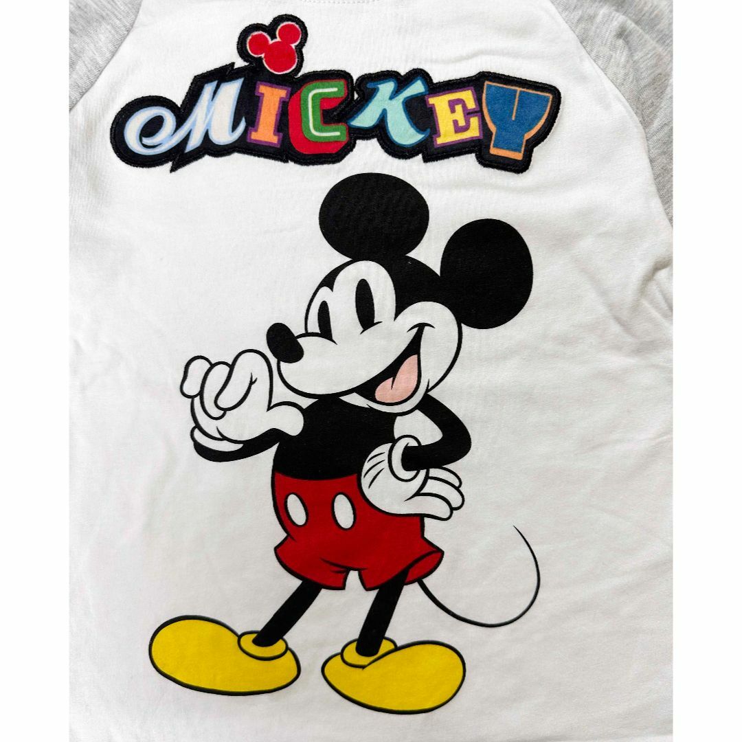 Disney(ディズニー)の新品 2枚組 100 ★ ディズニー ミッキー キッズ 長袖 Tシャツ 4T キッズ/ベビー/マタニティのキッズ服女の子用(90cm~)(Tシャツ/カットソー)の商品写真