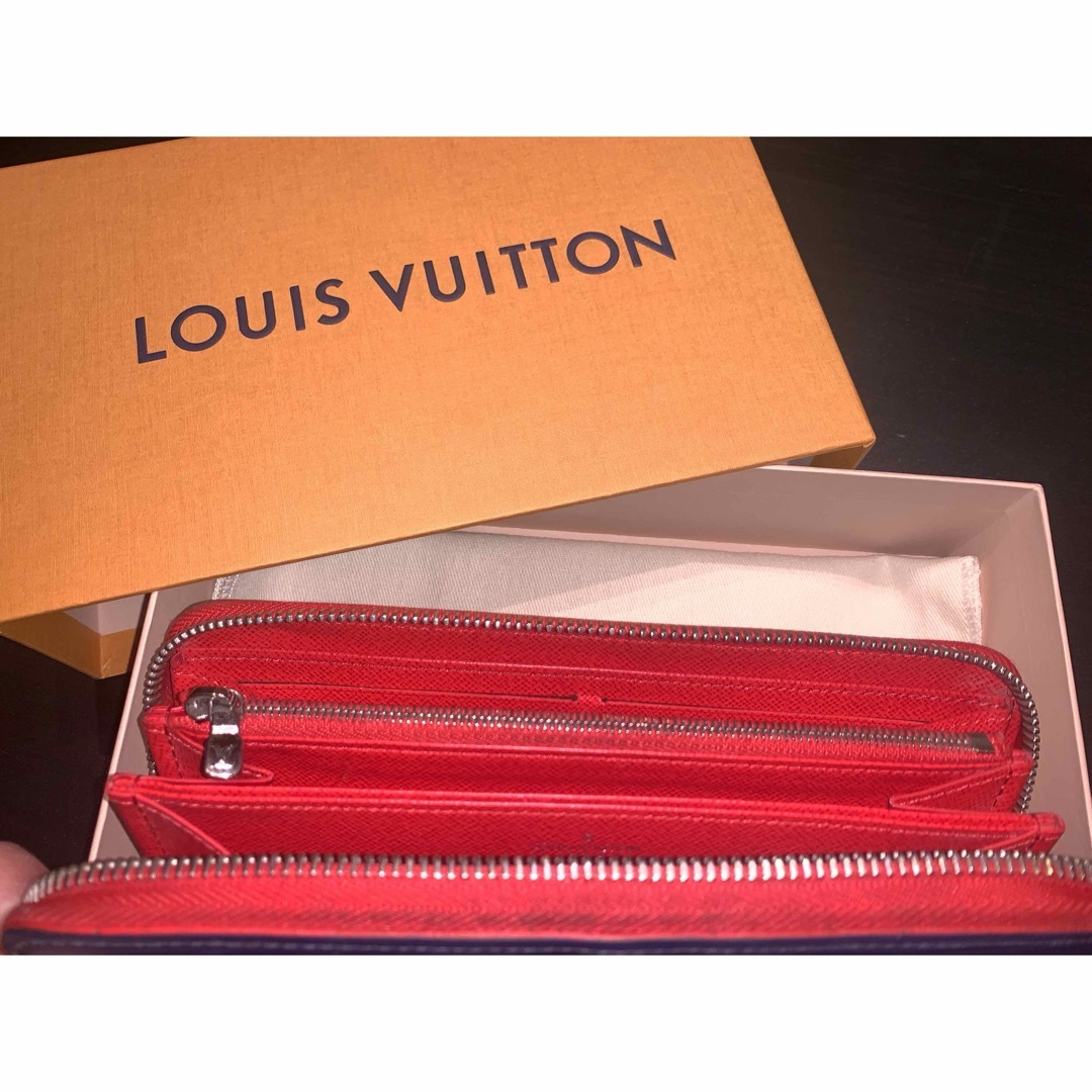 LOUIS VUITTON(ルイヴィトン)のルイヴィトン財布　LOUIS VUITTON エピ限定モデル メンズのファッション小物(長財布)の商品写真