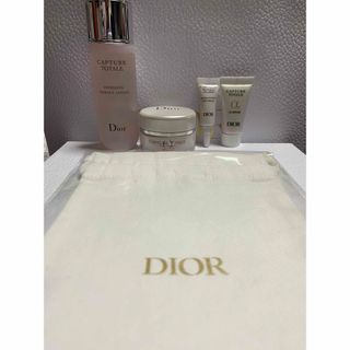 クリスチャンディオール(Christian Dior)のディオール　☆カプチュールトータル　巾着袋セット(化粧水/ローション)