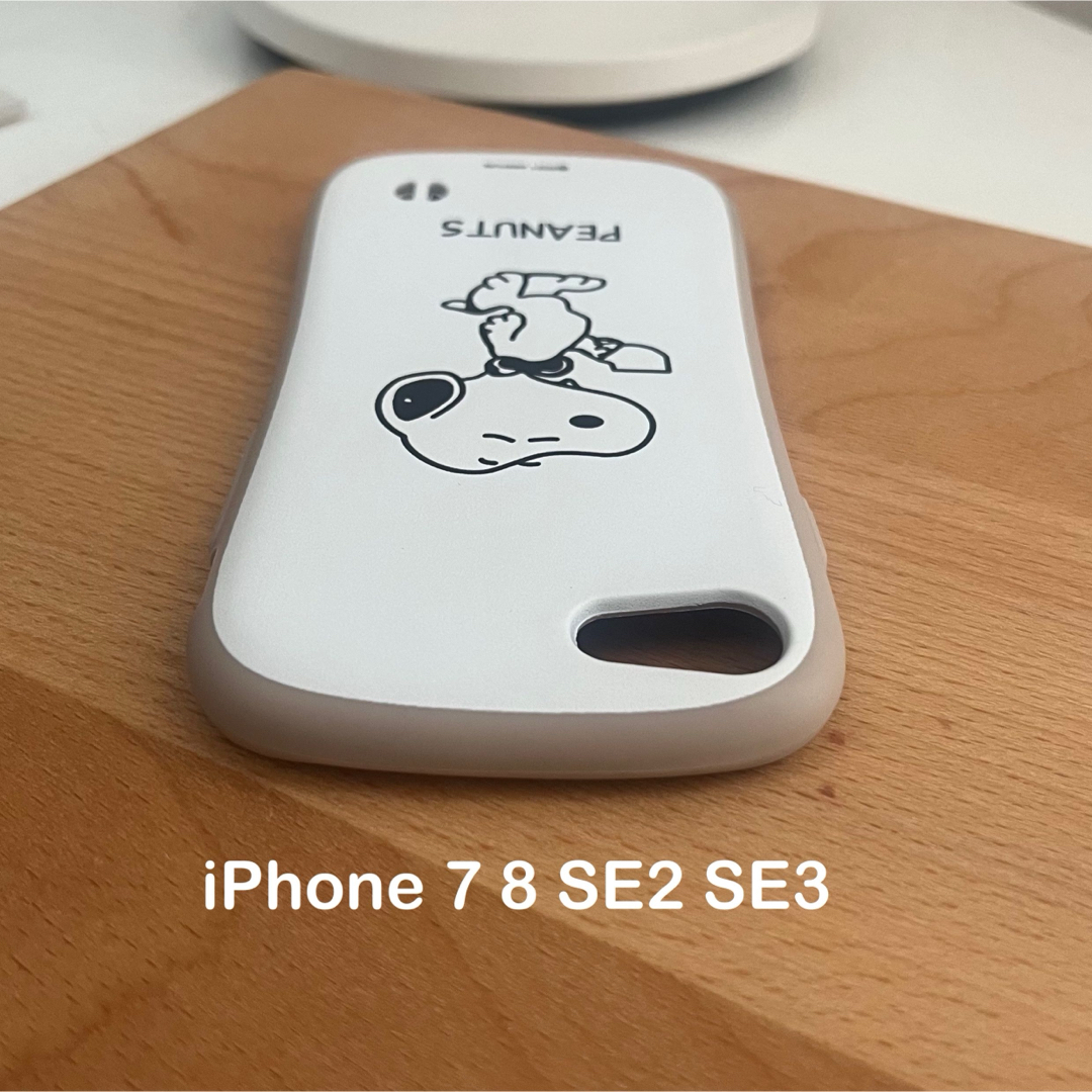 スヌーピー iPhoneケース iPhone78SE2 韓国 SNOOPY スマホ/家電/カメラのスマホアクセサリー(iPhoneケース)の商品写真