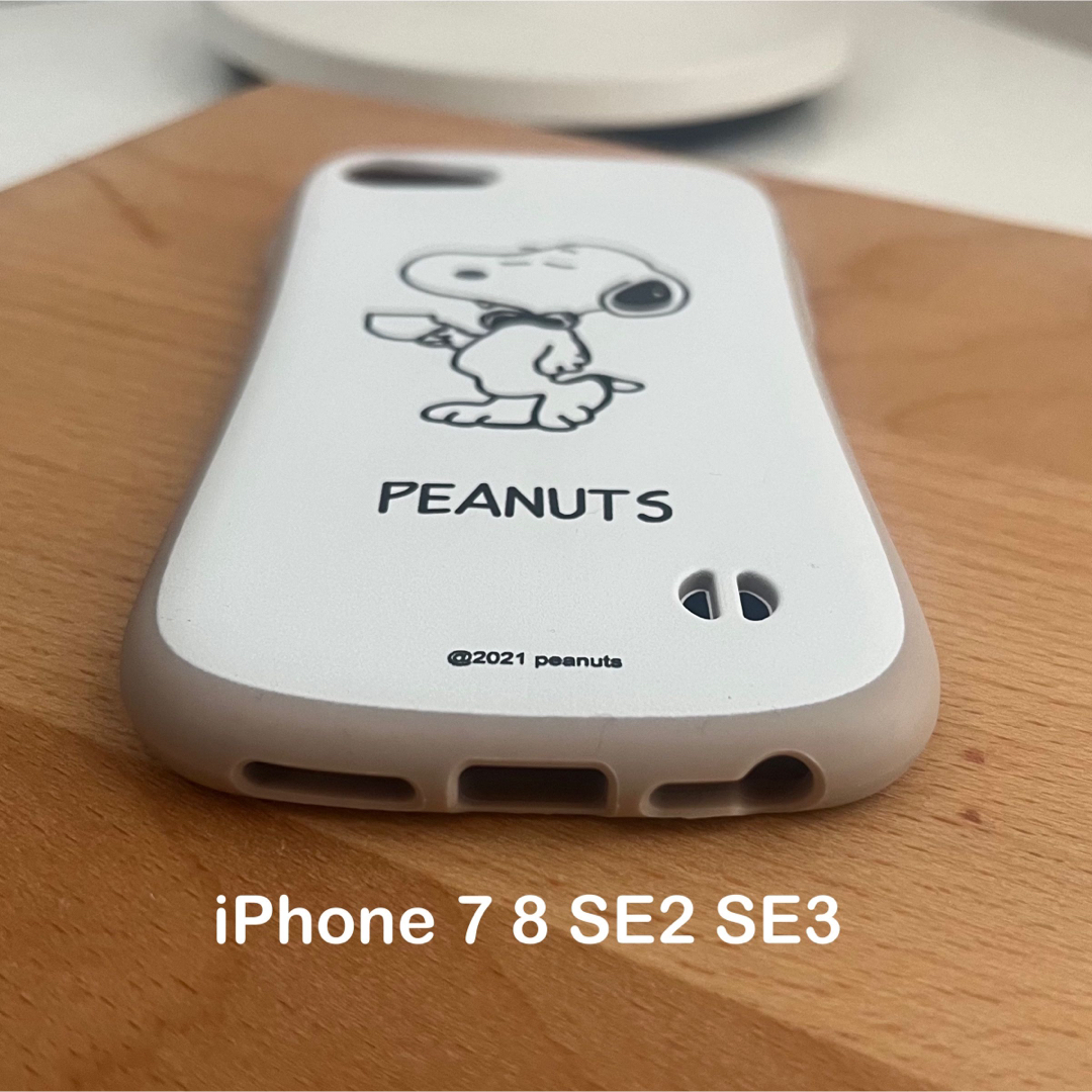 スヌーピー iPhoneケース iPhone78SE2 韓国 SNOOPY スマホ/家電/カメラのスマホアクセサリー(iPhoneケース)の商品写真