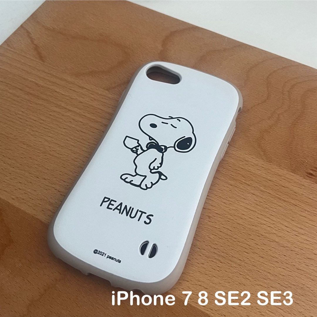 スヌーピー iPhoneケース iPhone78SE2 韓国 SNOOPY スマホ/家電/カメラのスマホアクセサリー(iPhoneケース)の商品写真