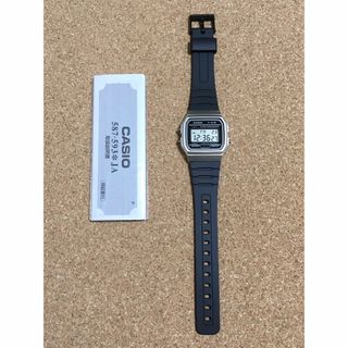 カシオ(CASIO)の【美品】CASIO チープカシオ／シルバー／F-91W(腕時計(デジタル))