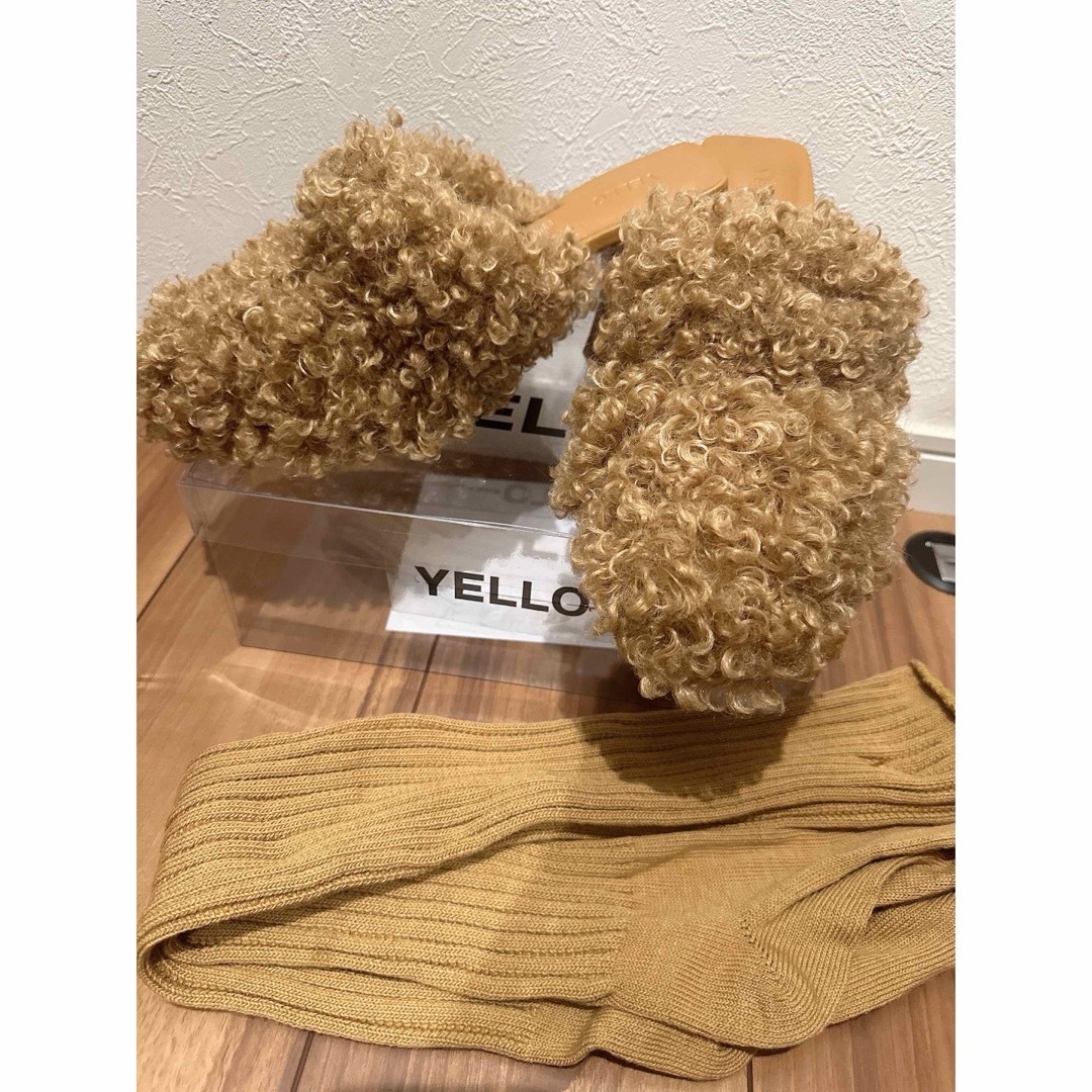 YELLO TEDDY MULES & LOOSE SOCKS レディースの靴/シューズ(ミュール)の商品写真