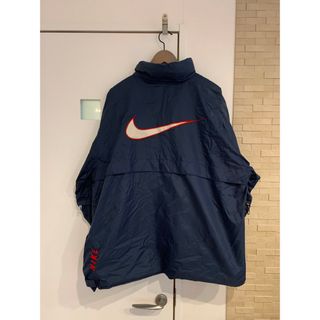 ナイキ(NIKE)のNIKE ヴィンテージ　ナイロンジャケット　ビッグスウォッシュ(ナイロンジャケット)