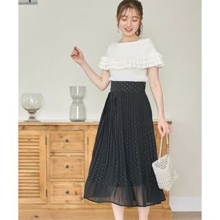 トッコクローゼット(TOCCO closet)の新品・tocco closet・ドット×シアープリーツレイヤードフレアスカート(ロングスカート)