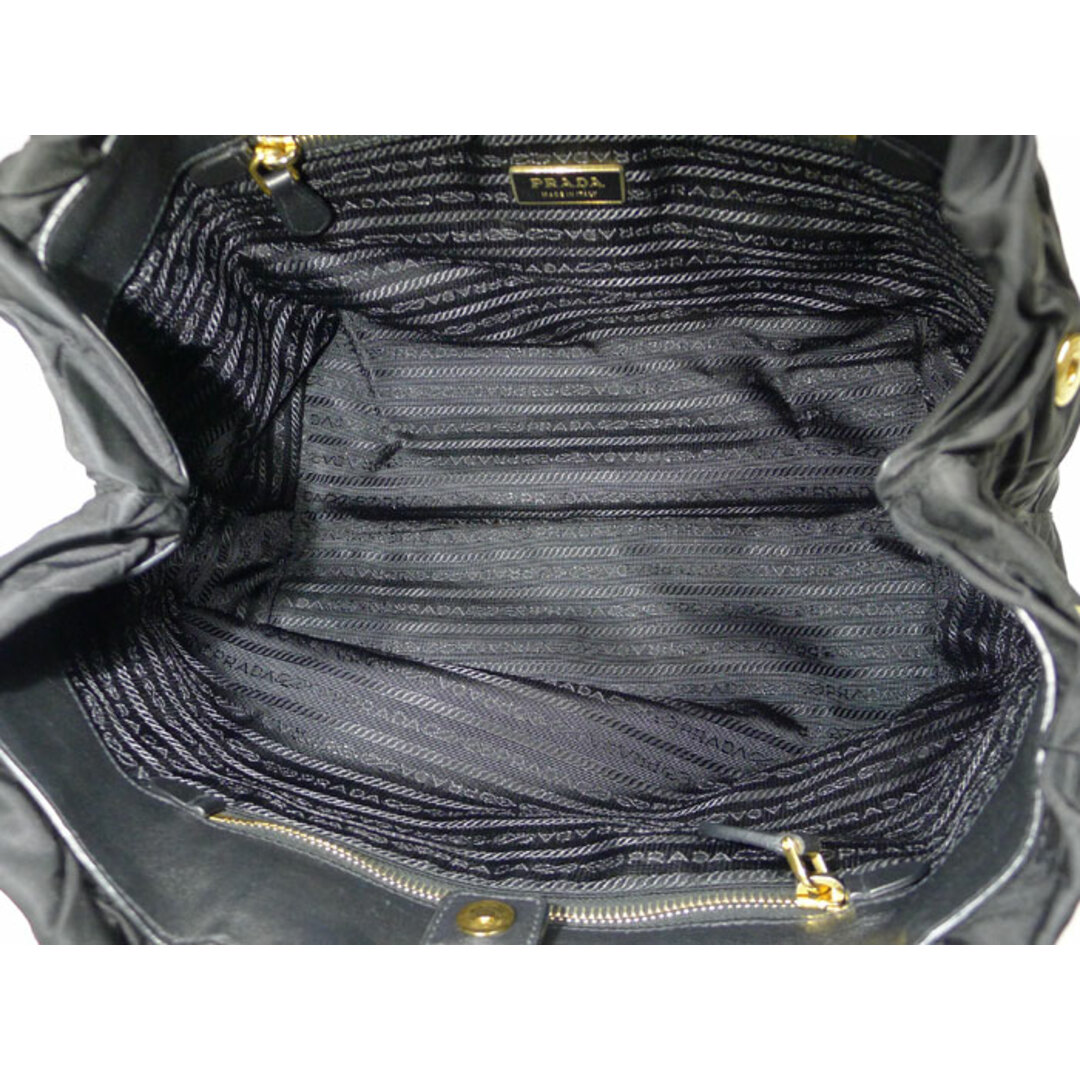 PRADA - PRADA ナイロン ハンドバッグ シワ加工 ブラック PRADA - PRADA ナイロン ハンドバッグ シワ加工 ブラック