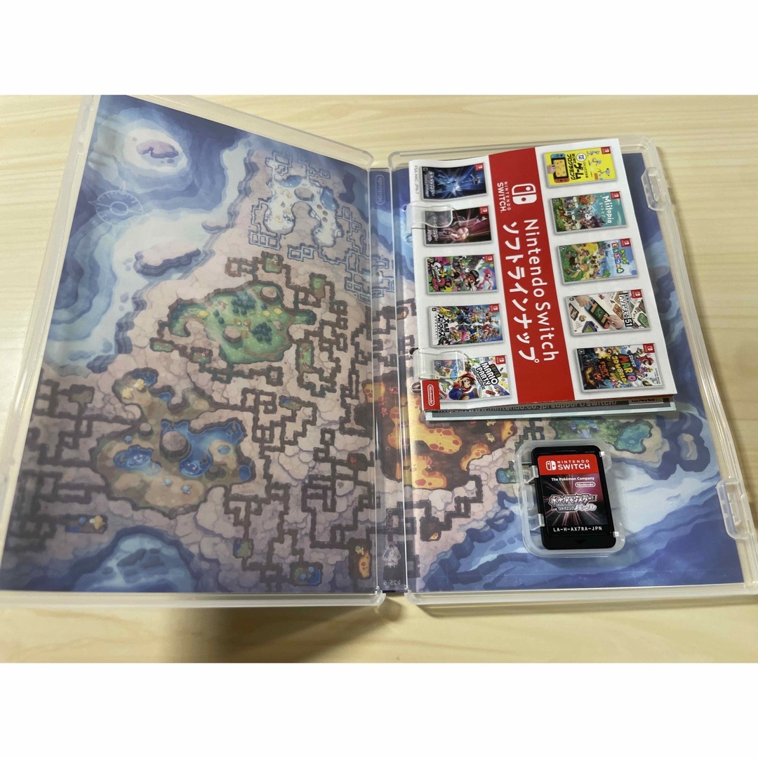 Nintendo Switch(ニンテンドースイッチ)のポケットモンスター シャイニングパール エンタメ/ホビーのゲームソフト/ゲーム機本体(家庭用ゲームソフト)の商品写真