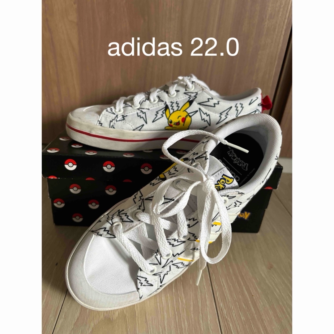 adidas(アディダス)のポケモン　adidas スニーカー　22.0  キッズ/ベビー/マタニティのキッズ靴/シューズ(15cm~)(スニーカー)の商品写真