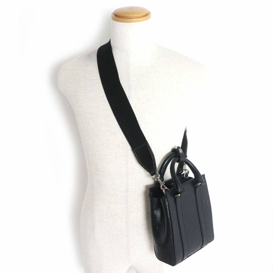 GUCCI - 美品▽GUCCI グッチ 696010 GGエンボス 2WAY レザー GUCCI - 美品▽GUCCI グッチ 696010 GGエンボス 2WAY レザー