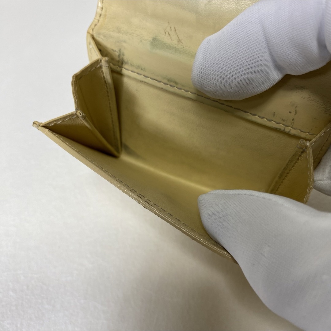 LOUIS VUITTON(ルイヴィトン)のルイヴィトン　ポルトフォイユ　エラスティック　エピコンパクト3つ折り財布 レディースのファッション小物(財布)の商品写真