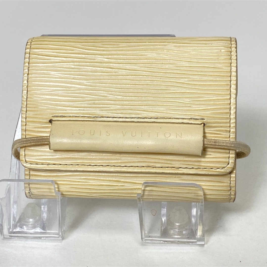 LOUIS VUITTON(ルイヴィトン)のルイヴィトン　ポルトフォイユ　エラスティック　エピコンパクト3つ折り財布 レディースのファッション小物(財布)の商品写真