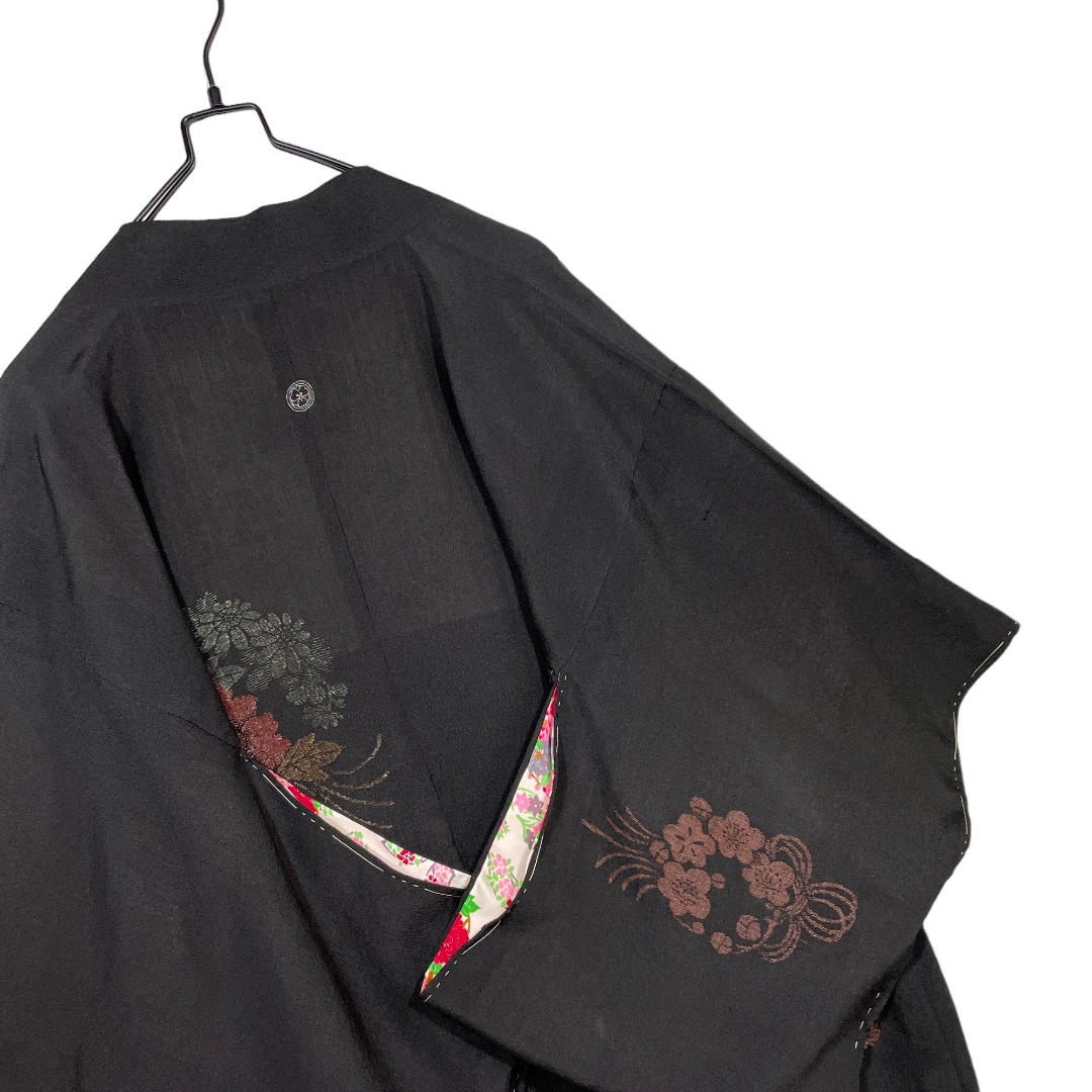 VINTAGE(ヴィンテージ)の褪せ感 ダメージ 黒 羽織 花柄 和柄 モード 着物 レトロ アンティーク メンズのトップス(カーディガン)の商品写真