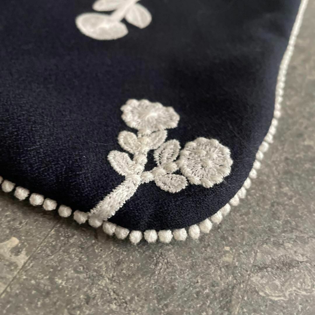 mina perhonen - mina perhonen ミナ ペルホネン 花柄 刺繍 mina perhonen - mina perhonen ミナ ペルホネン 花柄 刺繍