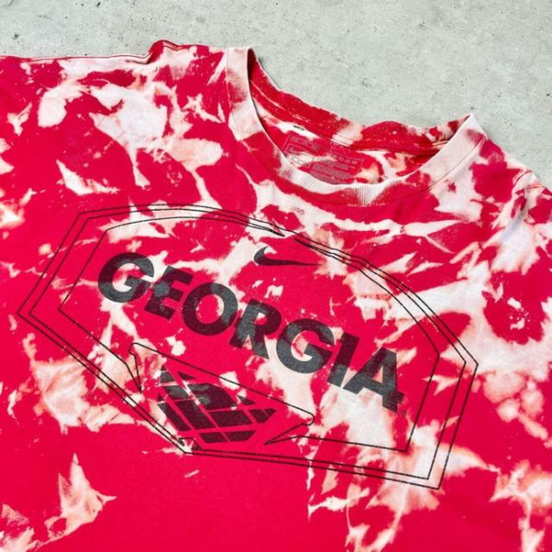 NIKE(ナイキ)のビッグサイズ NIKE ナイキ UGA ブルドッグス Georgia Bulldogs フットボール カレッジ チーム プリント タイダイ染め1 Tシャツ メンズ2XL メンズのトップス(Tシャツ/カットソー(半袖/袖なし))の商品写真