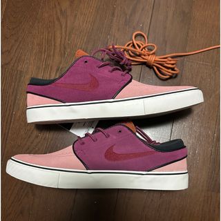 ナイキ(NIKE)の【未使用】NIKE SB ZOOM JANOSKI OG 27.5センチ(スニーカー)